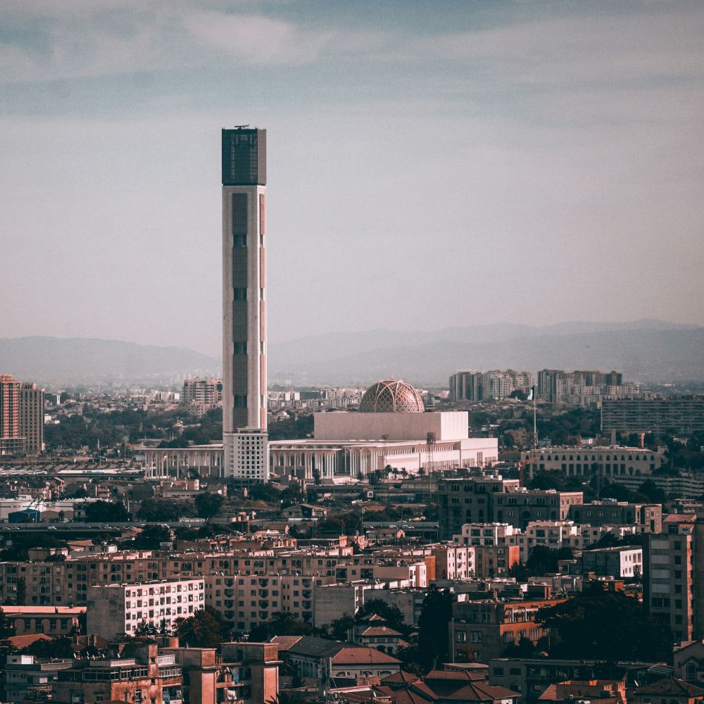 The Training of Imams and Mourchidates in Algeria: Religious Discourse and National Memory